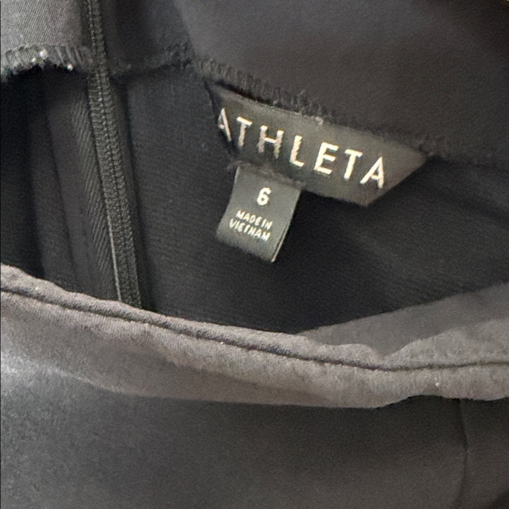 Athleta Wander Slim Straight Crop Pants Black Split Hem Size 6 Travel Work - Picture 5 of 7